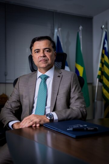 Foto do Diretor-Geral Sandoval Feitosa